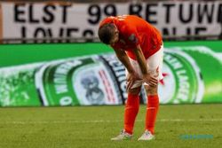 KUALIFIKASI EURO 2016 : Belanda Terpuruk, Blind Tak Akan Mengundurkan Diri