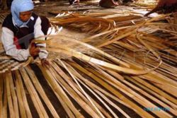 PELUANG KERJA : Pengrajin Bambu Kesulitan Cari tenaga Kerja