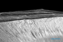 MISTERI PLANET MARS : NASA Beberkan Bukti Adanya Air di Mars