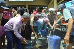 KEKERINGAN GUNUNGKIDUL : Beberapa Kecamatan Ini Langganan Dropping Air Bersih