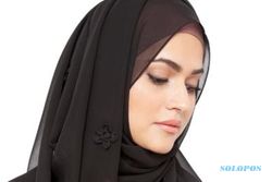 KERUDUNG HALAL : Heboh Kerudung Label Halal, Selebgram Hijab Berkomentar