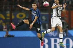 LIGA ITALIA 2015/2016 : Juve Bangkit, Inter Tak Gentar