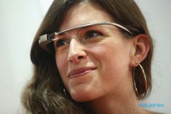 TEKNOLOGI TERBARU : Alphabet Hapus Akun Sosmed Google Glass