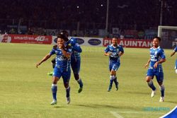 PIALA JENDERAL SUDIRMAN 2015 : Prediksi Persib Bandung Vs Surabaya United