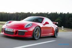 MOBIL OTONOM : CEO Porsche Tegaskan Tidak Akan Kembangkan Mobil Otonom