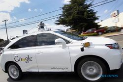 BURSA MOBIL : Mobil Autopilot Google Bakal Redupkan Pamor Toyota?