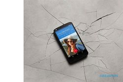 SMARTPHONE TERBARU : Pakai ShatterShield, Motorola Moto X Force Tahan Banting