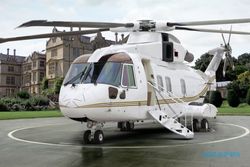 HELIKOPTER KEPRESIDENAN : Kemahalan, Jokowi Tolak Helikopter Italia