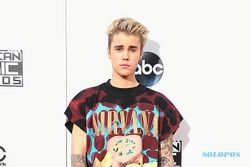 SENSASI ARTIS : Pakai Kaus Nirvana, Justin Bieber Di-Bully