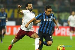 HASIL LIGA SERIE-A ITALIA : Taklukkan 10 Pemain Roma, Inter Milan ke Puncak Klasemen