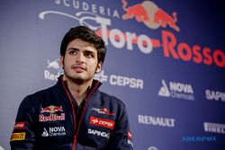 FORMULA ONE 2016 : Sainz Dipagari dari Incaran Mercedes