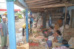 FASILITAS PASAR SUKOHARJO : Trotoar Pasar Ir Soekarno Disewakan Ilegal, Ini Harga Sewanya