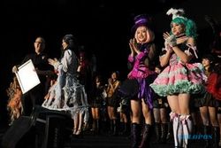 KABAR ARTIS : JKT48 Sukses Pecahkan Rekor Pemakaian Kostum Halloween Terbanyak 