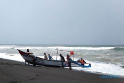 PERIKANAN KULONPROGO : Gelombang Tinggi, Nelayan Congot Paceklik
