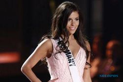 MISS UNIVESE 2015 : Katakan Miss Filipina Tak Pantas, Miss Jerman Dikritik