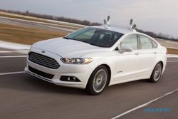 INOVASI OTOMOTIF: Susul Google, Ford-Kia Bikin Mobil Autopilot