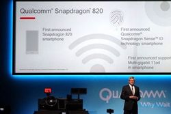 CES 2016 : Le Max Pro Ponsel Pertama Snapdragon 820
