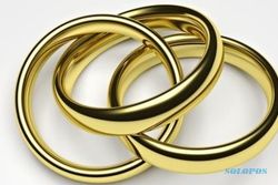 TENTANG ISLAM : Telanjur Cinta, Istri Pertama Menolak Dipoligami