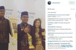 TRENDING SOSMED : Selfie Bareng Melody JKT48, Kang Emil Ngidol?