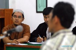 BOM SARINAH THAMRIN : Densus 88 Bekuk 2 Orang di Cirebon, Jaringan Bahrun Naim