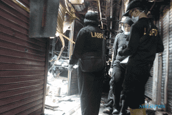 KEBAKARAN SEMARANG : Pascaolah TKP, Polisi Belum Temukan Penyebab Kebakaran Pasar Yaik