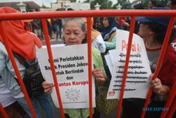 FOTO REVISI UU KPK : Gerakan Jogja Gumbregah Beraksi