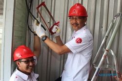 INOVASI OPERATOR SELULER : Telkom Modernisasi Jaringan Kabel FO Kawasan Industri Terboyo