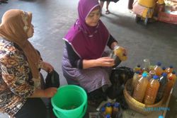 MUBENG BERINGHARJO : Menikmati Segelas Jamu Gendong di Pasar Beringharjo Hanya dengan Rp.2000