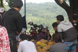 PESTA DURIAN : Festival Durian Gunung Pati Menarik Perhatian Warga