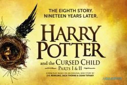 BUKU TERBARU : Harry Potter and the Cursed Child Laris Manis