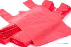 PKL CFD Solo Dilarang Pakai Tas Plastik