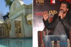 BOLLYWOOD : Nekat Masuk Rumah SRK, Fans Ngaku Hanya Ingin Renang