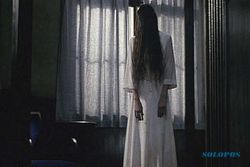 FILM TERBARU : Sadako Kembali Keluar Sumur di The Ring vs The Grudge