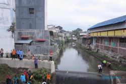 KUALITAS SUNGAI DI INDONESIA : Pemerintah Akui Sungai di Indonesia Semakin Tidak Berkualitas
