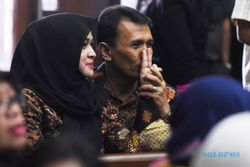 SUAP HAKIM PTUN Medan : Terbukti Menyuap, Gatot-Evy Cuma Divonis 3 dan 2,5 Tahun Penjara