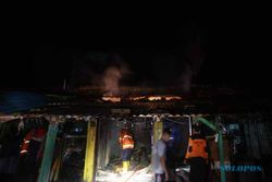 KEBAKARAN SLEMAN : Hendak Ditata, Kios Pasar Stan Terbakar