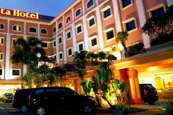 HOTEL DI SEMARANG : Disegel Gara-Gara Tunggak Pajak, 2 Hotel Berbintang Tetap Terima Tamu