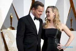 KABAR ARTIS : Masih Jomblo, Kate Winslet Minta Leonardo DiCaprio Segera Menikah