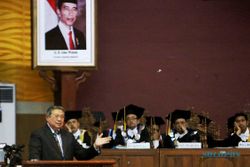 KAMPUS DI SEMARANG : Di Unnes, SBY Peroleh Penghargaan Konservasi
