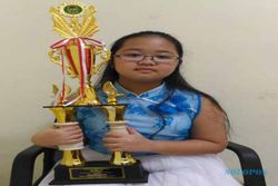 TIONGHOA JOGJA : Baru 12 Tahun, Yishan Suka Ajari teman Bahasa Mandarin