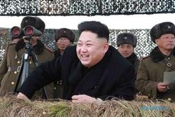 KISAH UNIK : Aneh, Kim Jong Un Larang Warganya Pakai Jeans