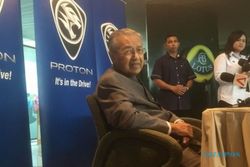 INDUSTRI OTOMOTIF MALAYSIA : Ini Alasan Mahathir Mohamad Tinggalkan Proton