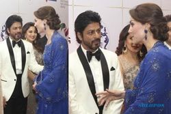 BOLLYWOOD : Begini Gaya Shahrukh Khan Sambut Kate Middleton di India