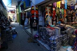 PEMBANGUNAN PASAR KLEWER : Pedagang Tak Mau Pembagian Kios dan Los Diundi