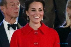 KATE MIDDLETON : Begini Saat Kate Middleton Kenakan Jaket Harga Miring