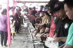 PDIP Jateng Bakar 5 Ton Ikan, Leprid Catat Rekor Dunia