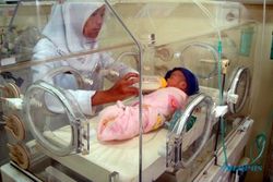 KISAH UNIK : Warga Sragen Melahirkan Tiga Bayi Kembar Laki-laki