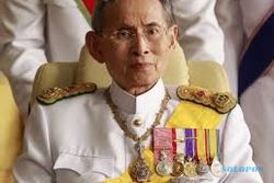Komplikasi Cairan Otak, Raja Thailand Bhumibol Adulyadej Dirawat di RS