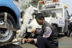 PARKIR SEMARANG : Waspada, Mobil Parkir Liar di Semarang Bakal Diderek