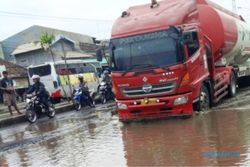 ROB SEMARANG : BNPB Serukan Perlunya Waspadai Rob saat Mudik 2016